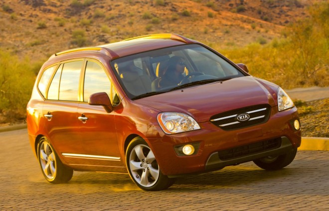 2009 Kia Rondo Wallpapers