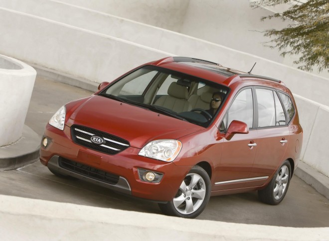 2009 Kia Rondo Wallpapers