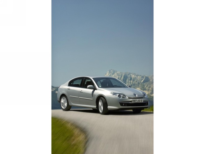 2009 Renault Laguna Wallpapers