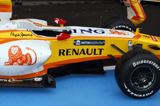 2009 Renault R29 Wallpapers