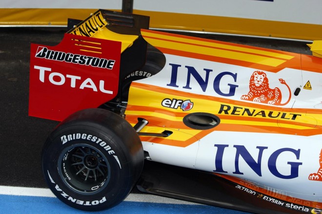 2009 Renault R29 Wallpapers