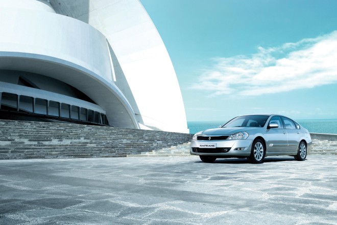 2009 Renault Safrane Wallpapers