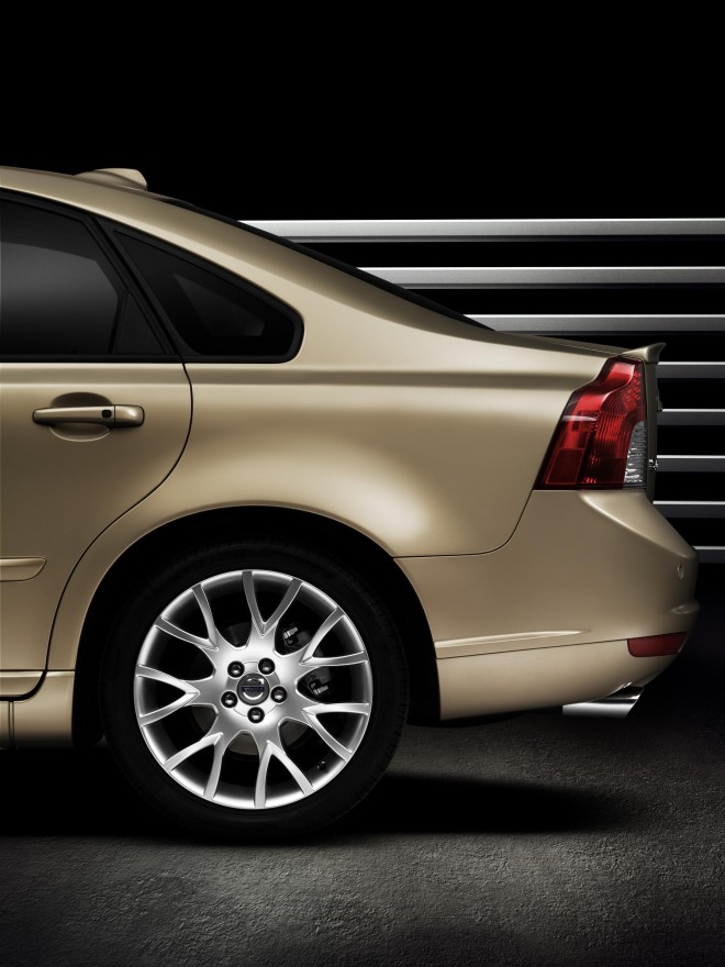 2009 Volvo S40 Wallpapers