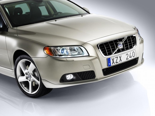 2009 Volvo V70 Wallpapers
