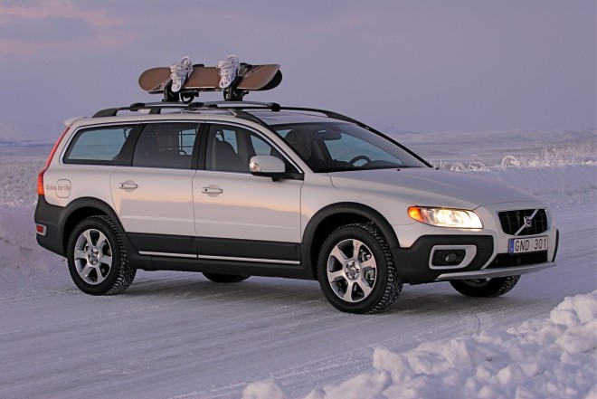 2009 Volvo XC 70 Wallpapers