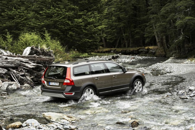 2009 Volvo XC 70 Wallpapers