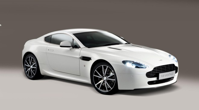 2010 Aston Martin V8 Vantage N420 Wallpapers