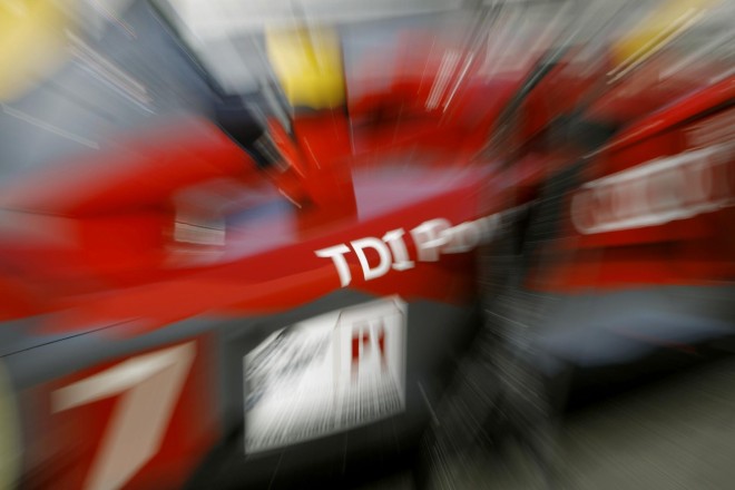 2010 Audi R15 plus TDI Wallpapers