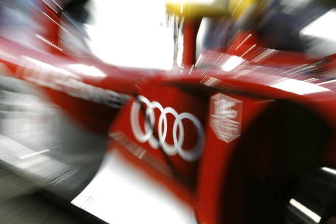 2010 Audi R15 plus TDI Wallpapers