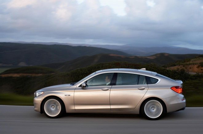 2010 BMW 5 Series Gran Turismo Wallpapers