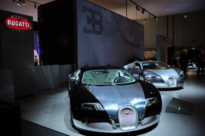 2010 Bugatti 16.4 Veyron Nocturne Wallpapers