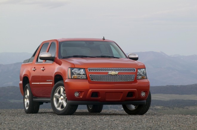 2010 Chevrolet Avalanche Wallpapers