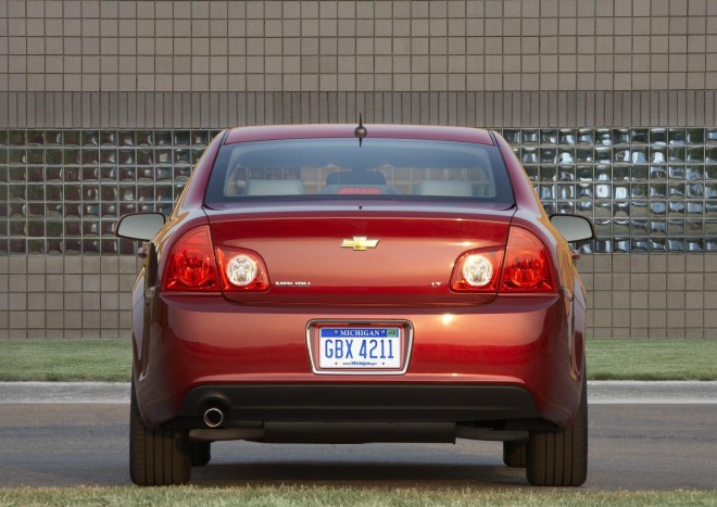 2010 Chevrolet Malibu Wallpapers