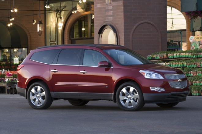2010 Chevrolet Traverse Wallpapers