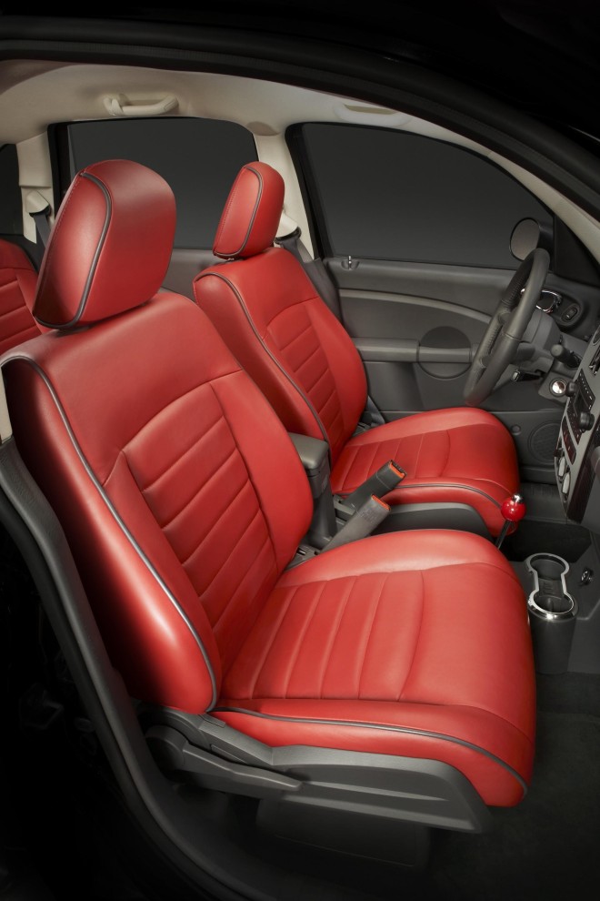 2010 Chrysler PT Cruiser Couture Edition Wallpapers