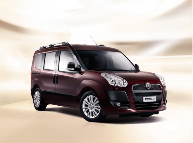 2010 Fiat Dobl&Atilde;&sup2; Wallpapers