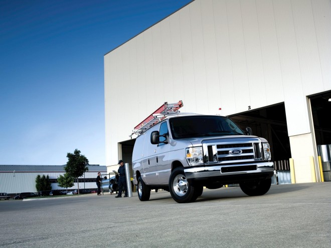 2010 Ford E-Series Wallpapers
