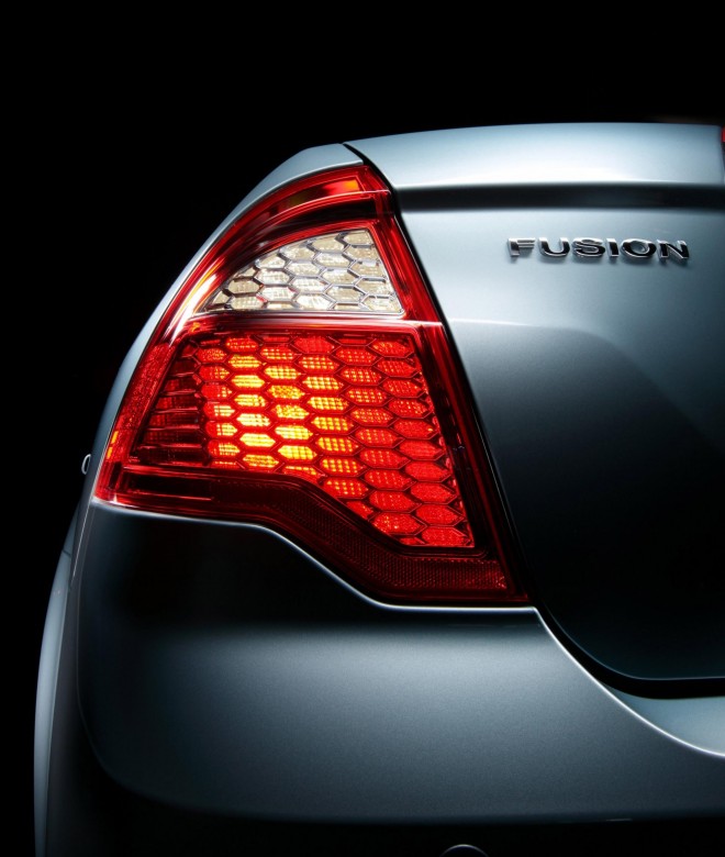 2010 Ford Fusion Hybrid Wallpapers
