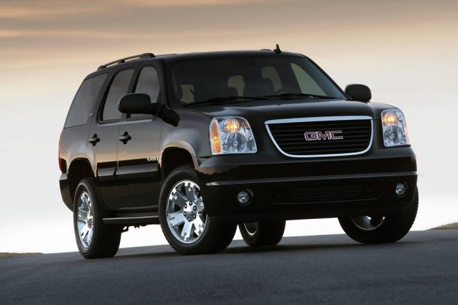 2010 GMC Yukon Wallpapers