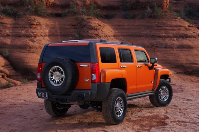 2010 Hummer H3 Wallpapers