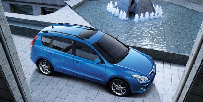 2010 Hyundai Elantra Touring Wallpapers