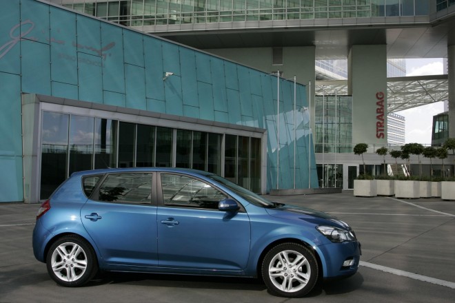 2010 Kia Ceed Wallpapers