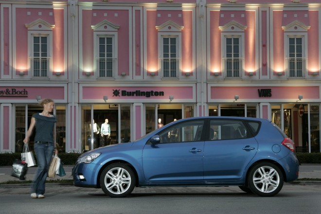 2010 Kia Ceed Wallpapers