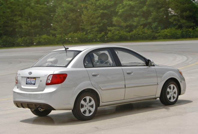 2010 Kia Rio Wallpapers