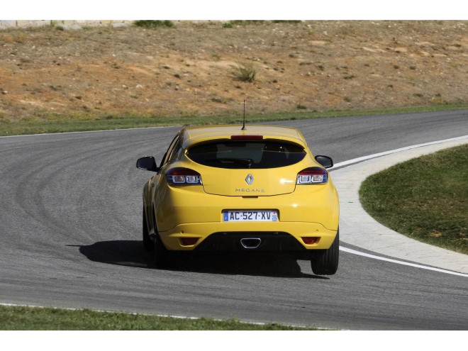 2010 Renault M&Atilde;&copy;gane RS Wallpapers