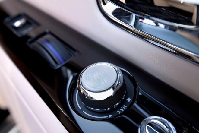 2010 Rolls-Royce Phantom Bespoke LWB Wallpapers