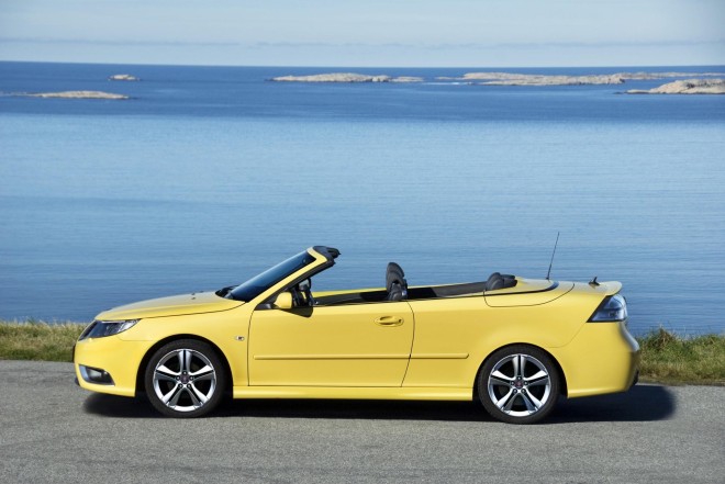 2010 Saab 9-3 Wallpapers