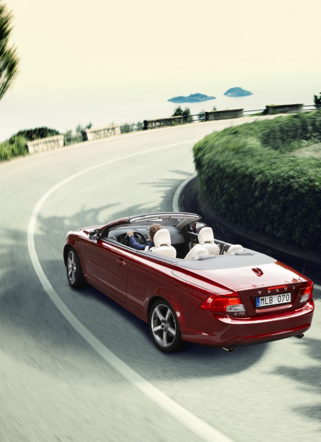 2010 Volvo C70 Wallpapers