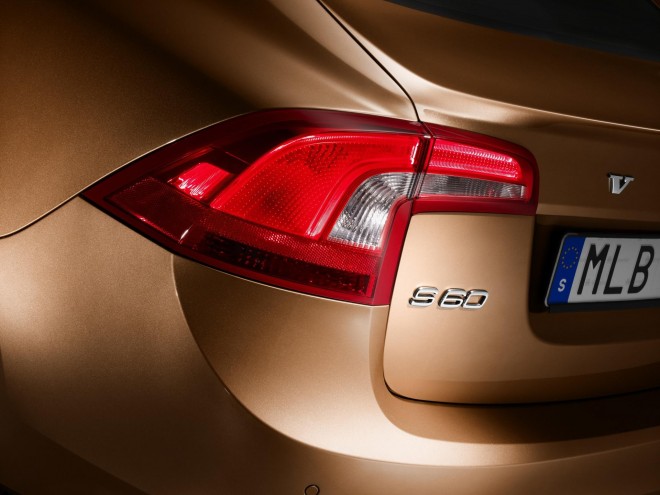 2010 Volvo S60 Wallpapers