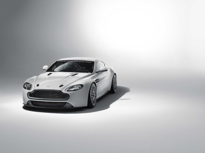 2011 Aston Martin Vantage GT4 Wallpapers