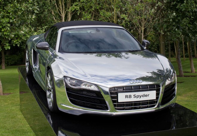 2011 Audi Chrome R8 Spyder Wallpapers
