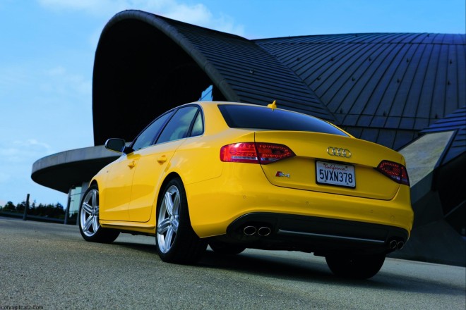 2011 Audi S4 Wallpapers