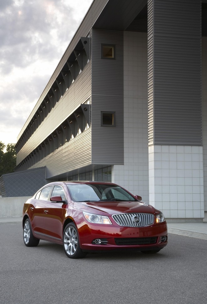 2011 Buick LaCrosse Wallpapers