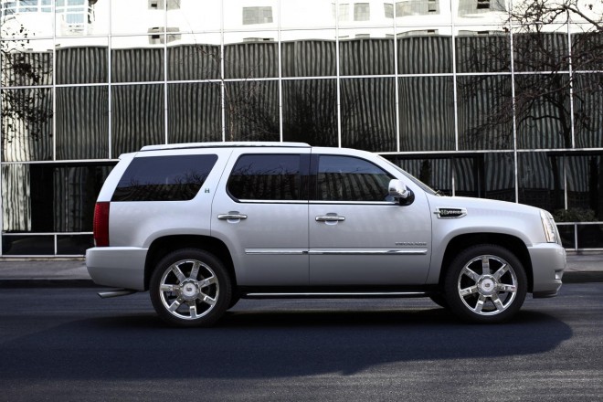 2011 Cadillac Escalade Wallpapers