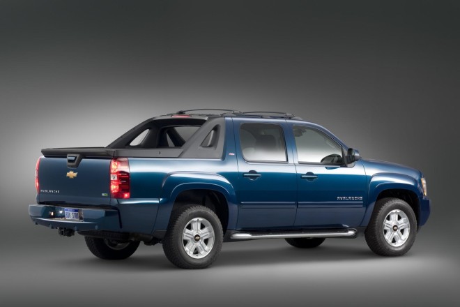 2011 Chevrolet Avalanche Wallpapers