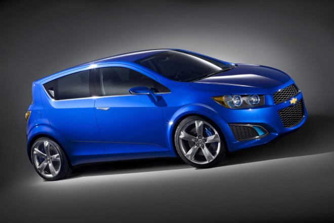 2011 Chevrolet Aveo Wallpapers
