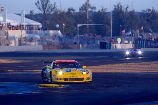 2011 Chevrolet Corvette C6.R GT2 Wallpapers