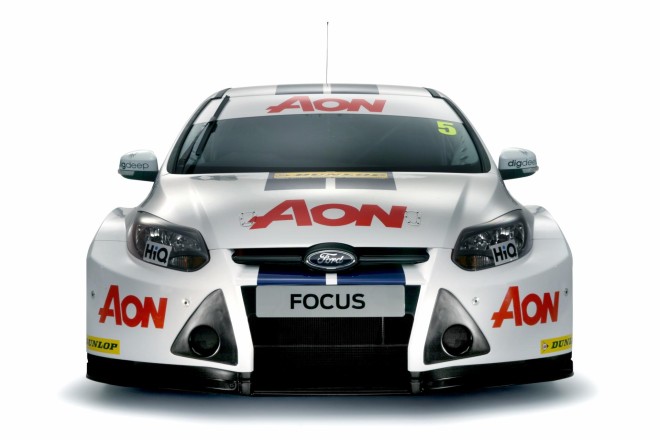 2011 Ford Focus Touring Car Wallpapers