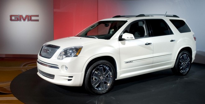 2011 GMC Acadia Denali Wallpapers