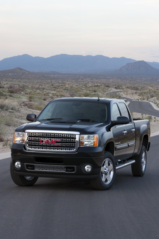2011 GMC Sierra Denali HD Wallpapers