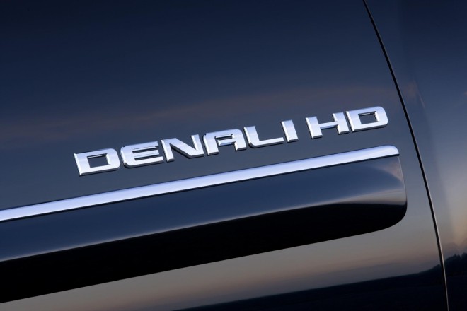 2011 GMC Sierra Denali HD Wallpapers