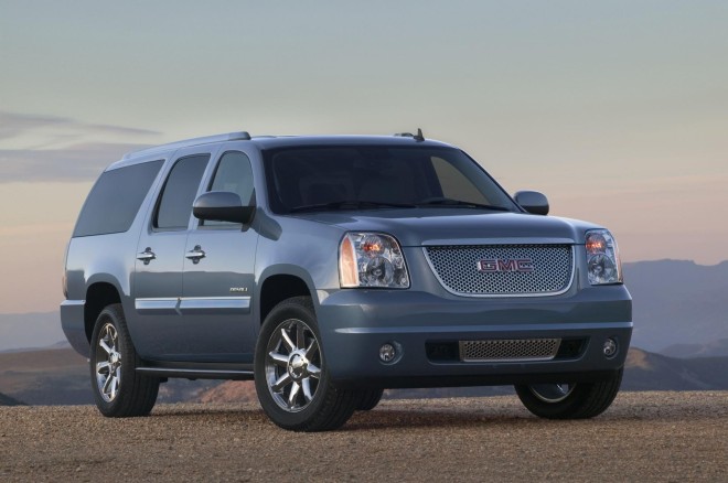2011 GMC Yukon Wallpapers