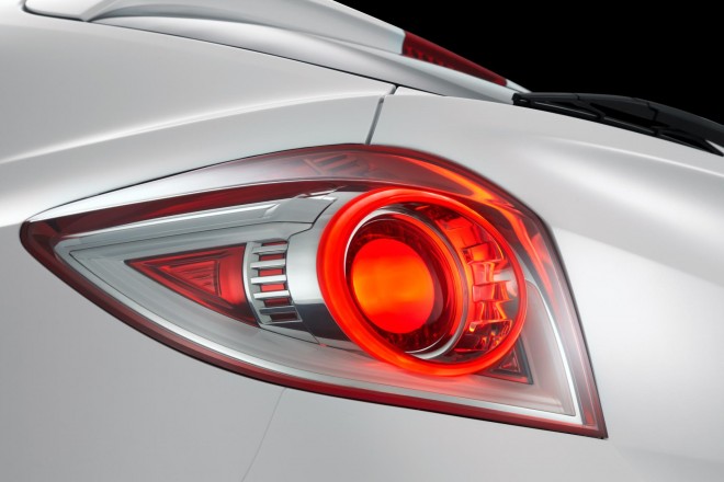 2011 Holden Cruze Show Car Wallpapers