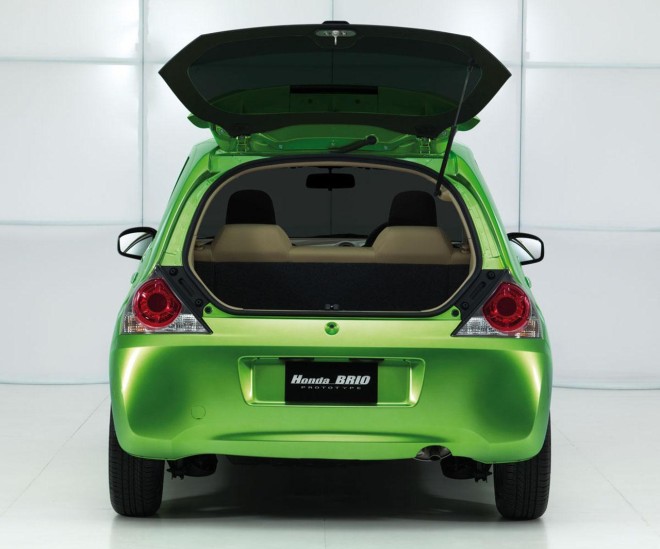 2011 Honda Brio Concept Wallpapers