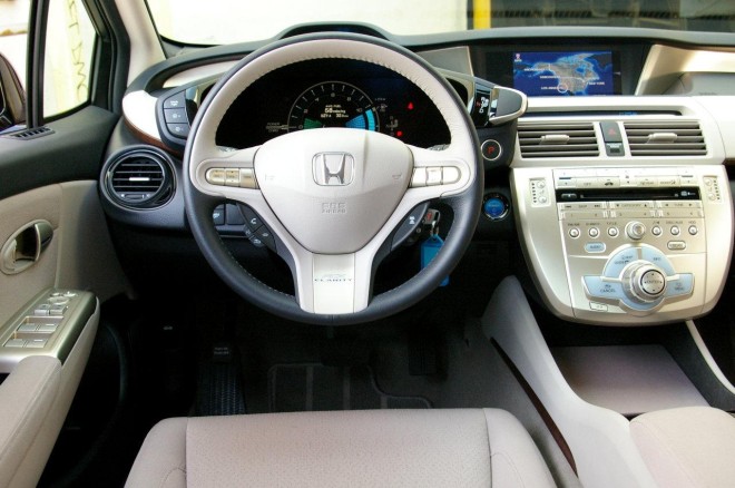 2011 Honda FCX Clarity Wallpapers