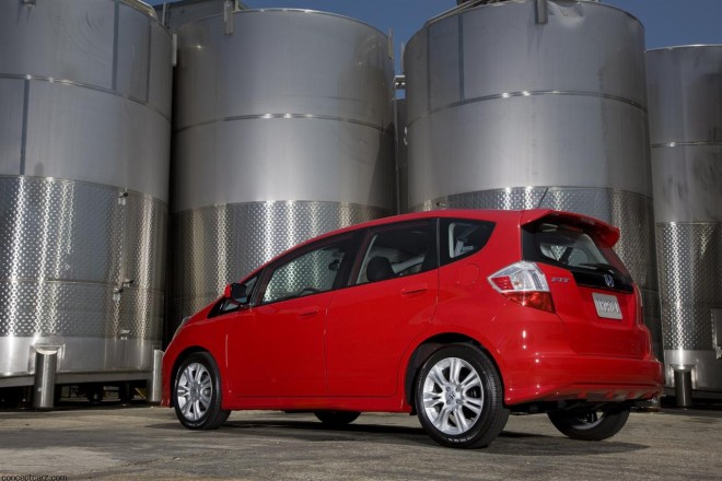 2011 Honda Fit Wallpapers